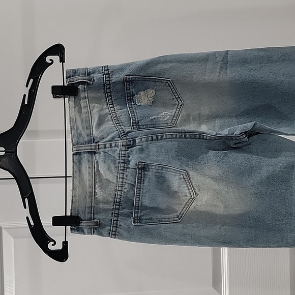 Lea & Viola Embellished Boyfriend Jeans - Picture 5 of 8